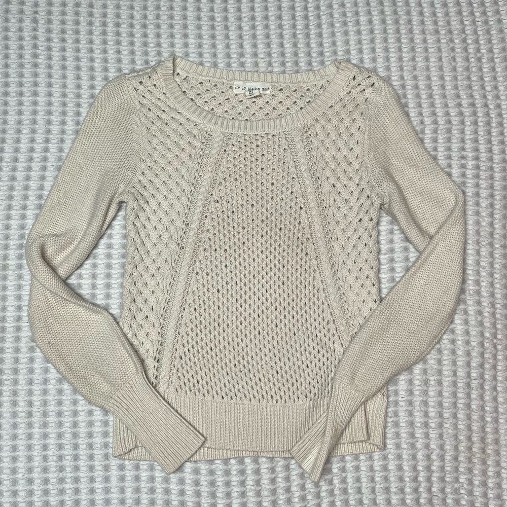 Small cream sweater
